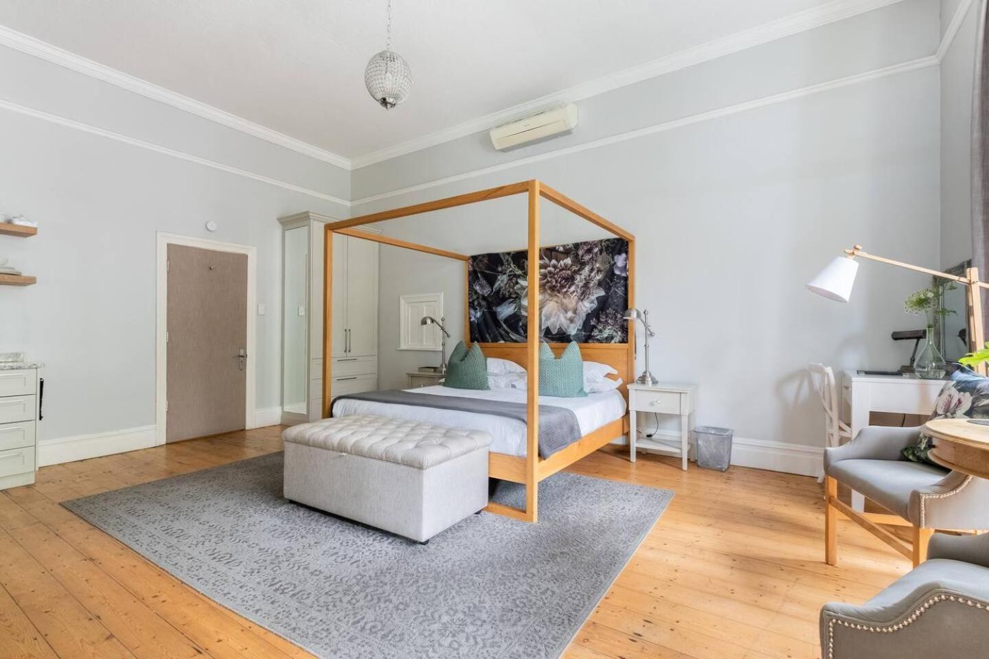 Bonne Esperance Studio Apartments สเตลเลนบอช ภายนอก รูปภาพ