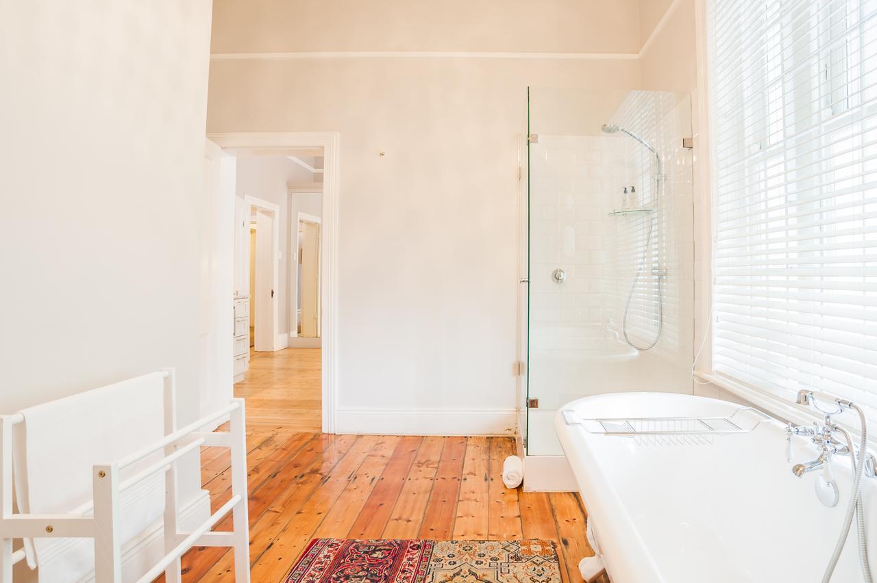 Bonne Esperance Studio Apartments สเตลเลนบอช ภายนอก รูปภาพ