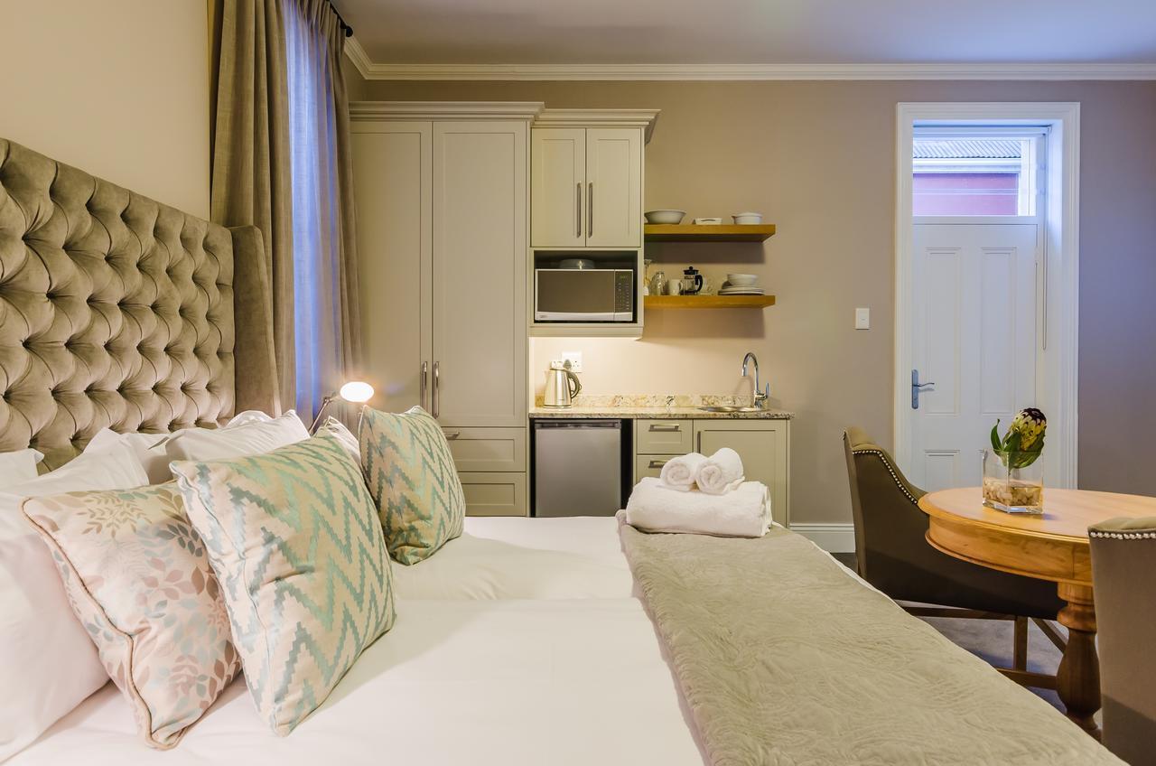 Bonne Esperance Studio Apartments สเตลเลนบอช ภายนอก รูปภาพ