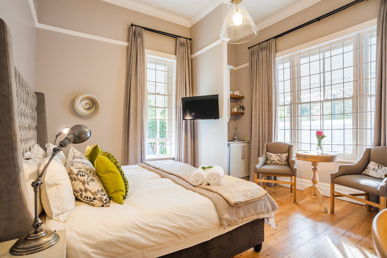 Bonne Esperance Studio Apartments สเตลเลนบอช ภายนอก รูปภาพ